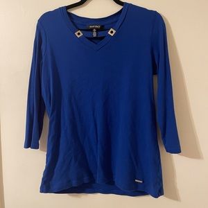 Women’s blouse